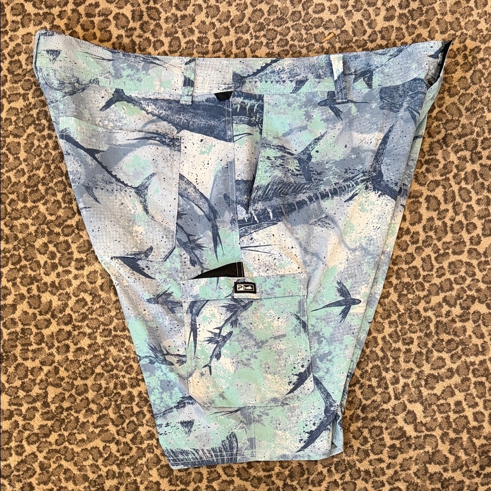 Pelagic Blue & Green Graphic Board Shorts / swim trunks men’s size 42! L💙💙K! EUC - Picture 8 of 8